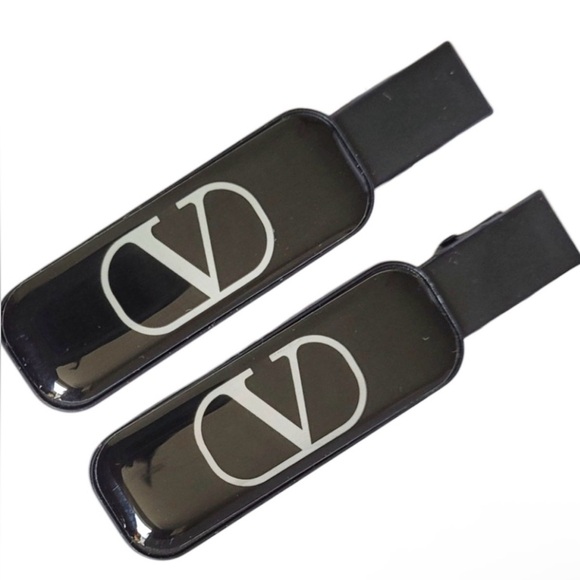 Valentino Accessories - Valentino Beauty Black Enamel Hair Clips GWP